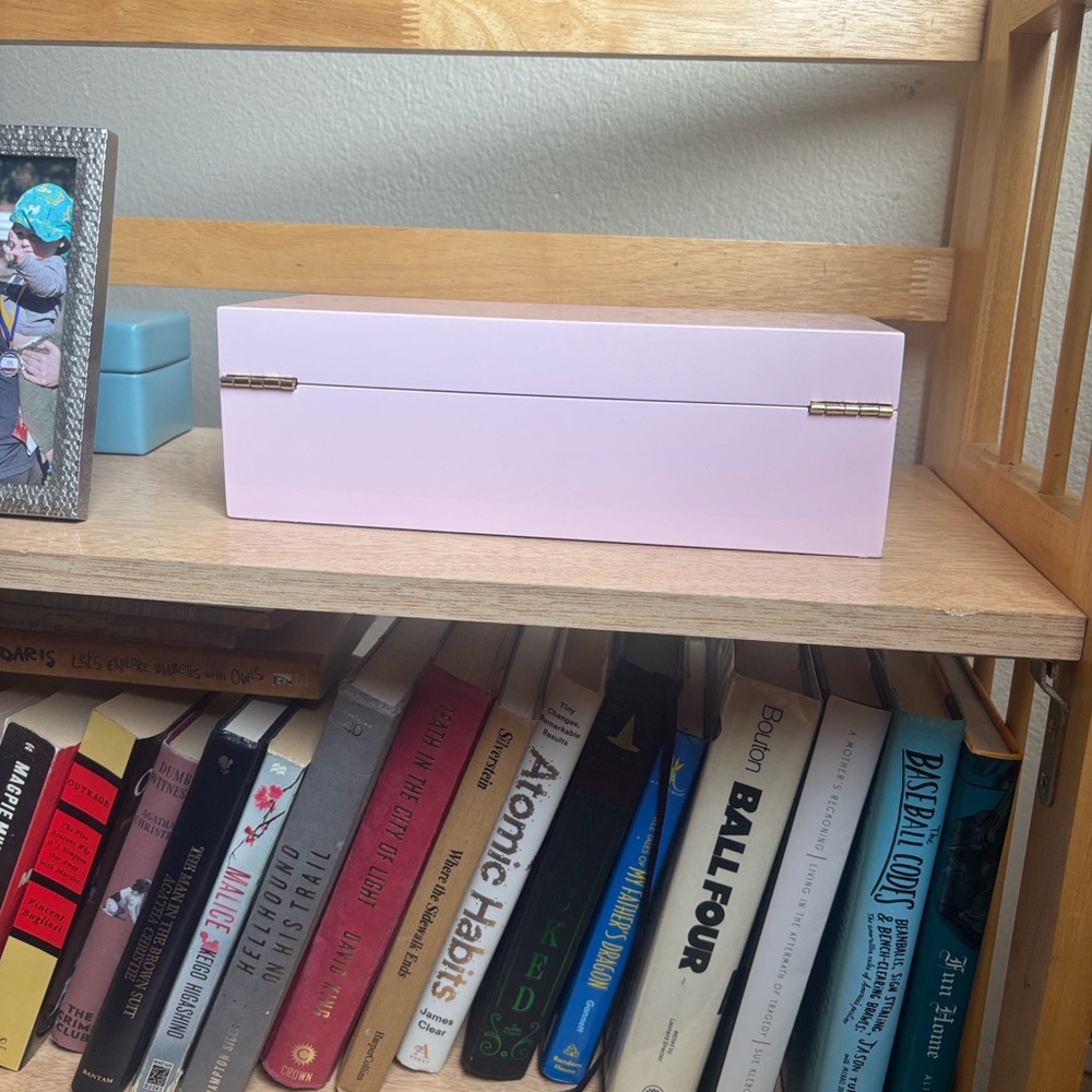 Kate Spade x Lenox Pink Jewelry Box 9” Gold Bow - Picture 4 of 8